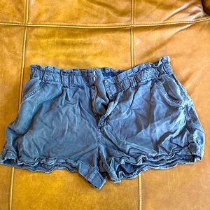 American eagle shorts Sz 12